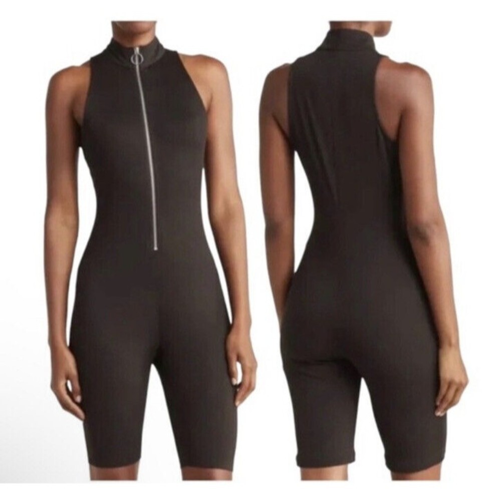 Nicholas Paola Jumpsuit Short Bodysuit Ribbed Mock Neck Tan Zip Women’s S NWT